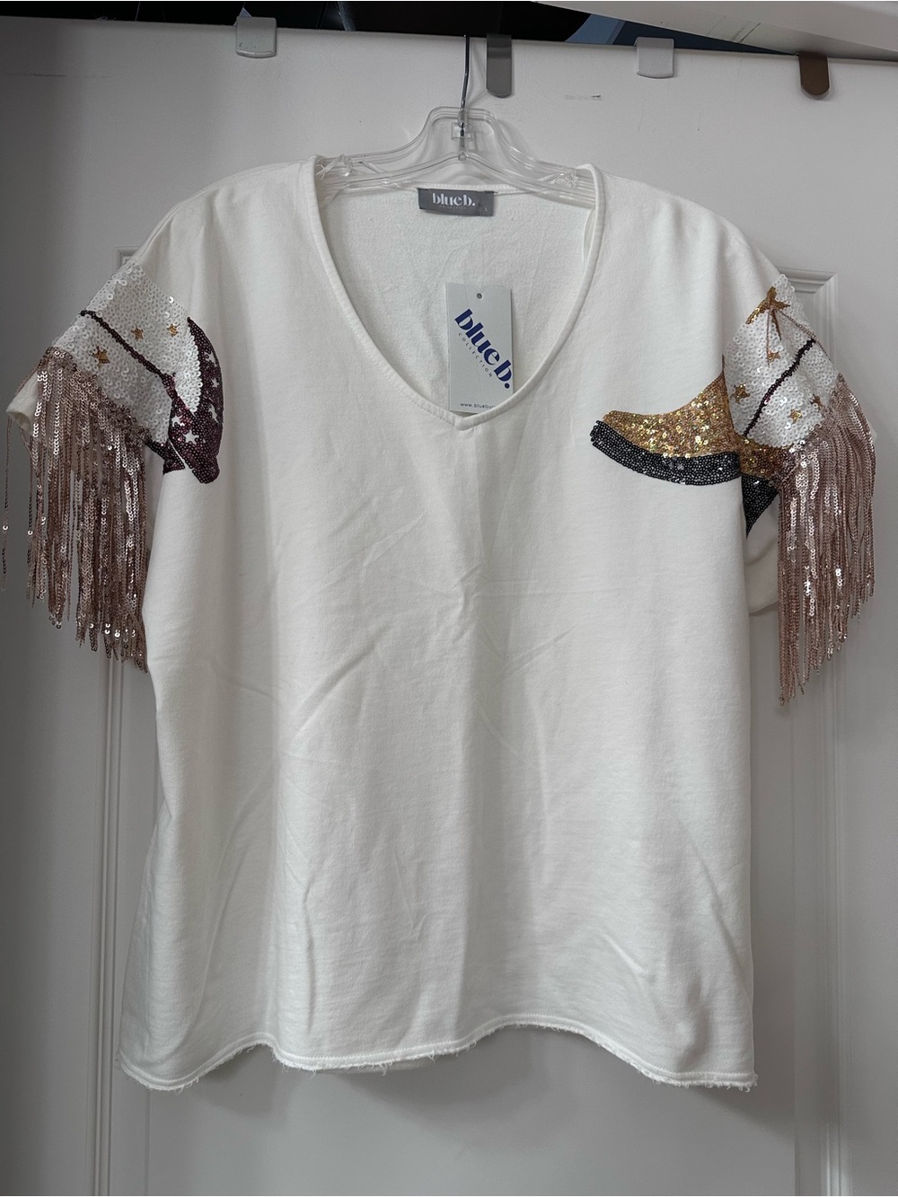 blue b. White Sequin Fringe V-Neck Glam Western Top